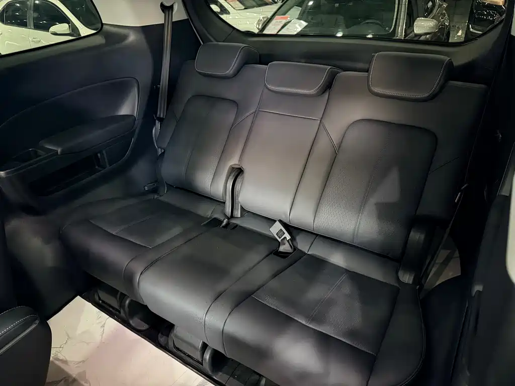 GAC Motor Trumpchi M8 — фото 9