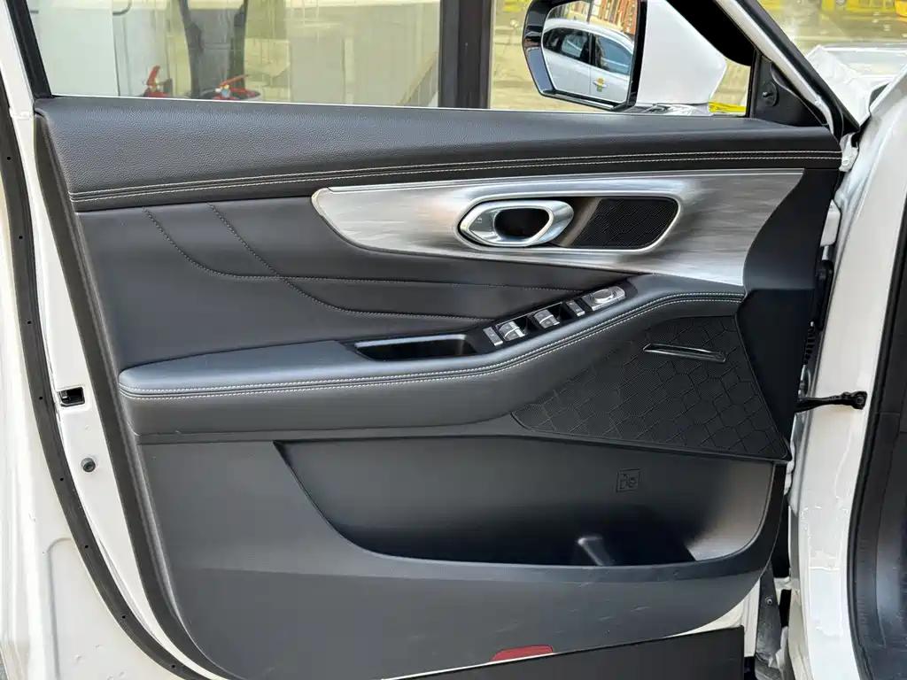 GAC Motor Trumpchi GS8 — фото 18