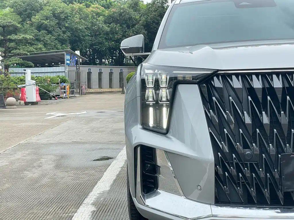 GAC Motor Trumpchi GS8 — фото 5