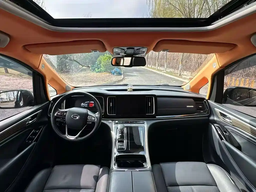 GAC Motor Trumpchi M8 — фото 16