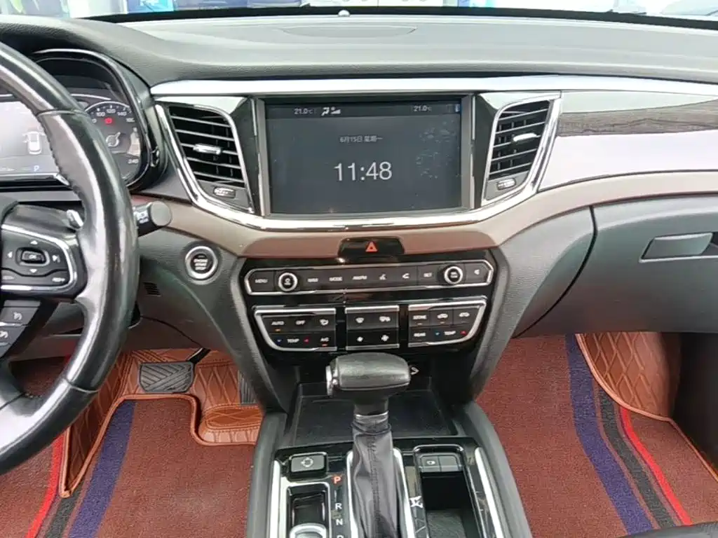GAC Motor Trumpchi GS8 — фото 13