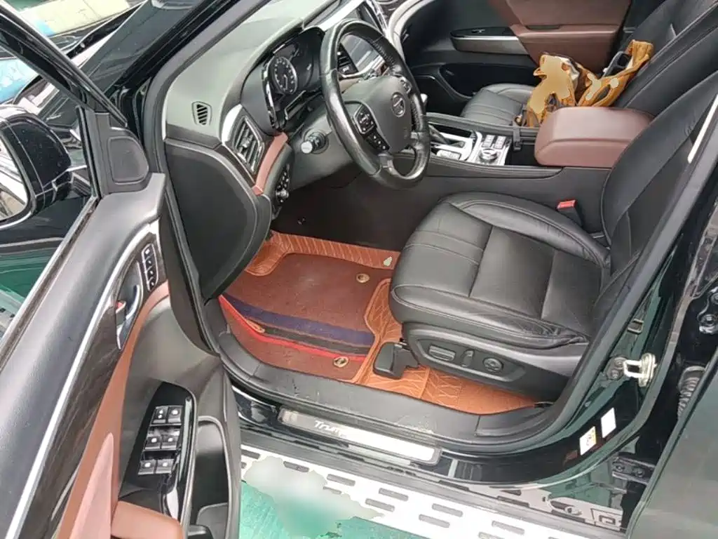 GAC Motor Trumpchi GS8 — фото 16