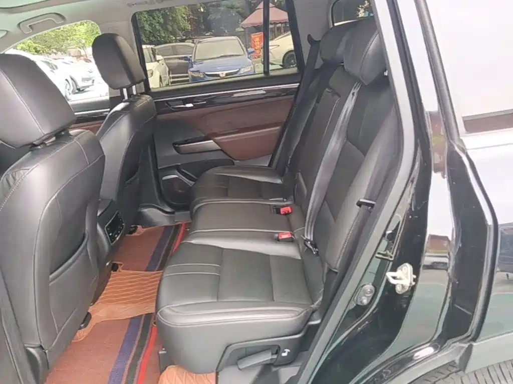 GAC Motor Trumpchi GS8 — фото 17