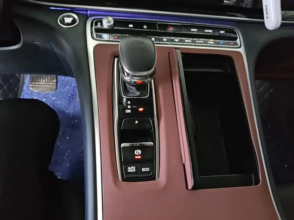 GAC Motor Trumpchi M8 — фото 14