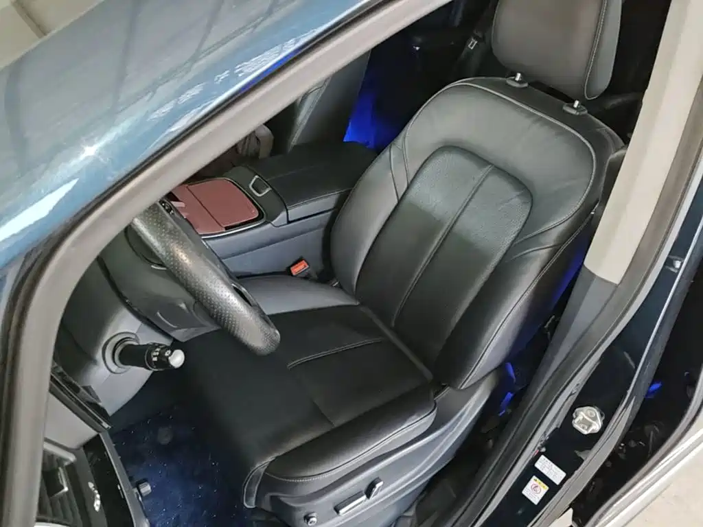 GAC Motor Trumpchi M8 — фото 15
