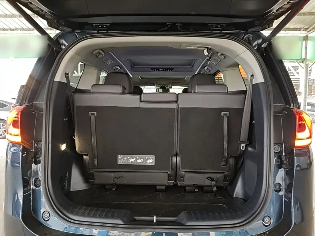 GAC Motor Trumpchi M8 — фото 19