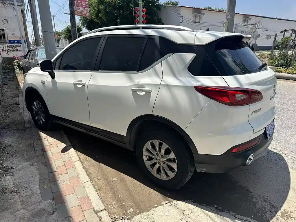 GAC Motor Trumpchi GS3 — фото 2
