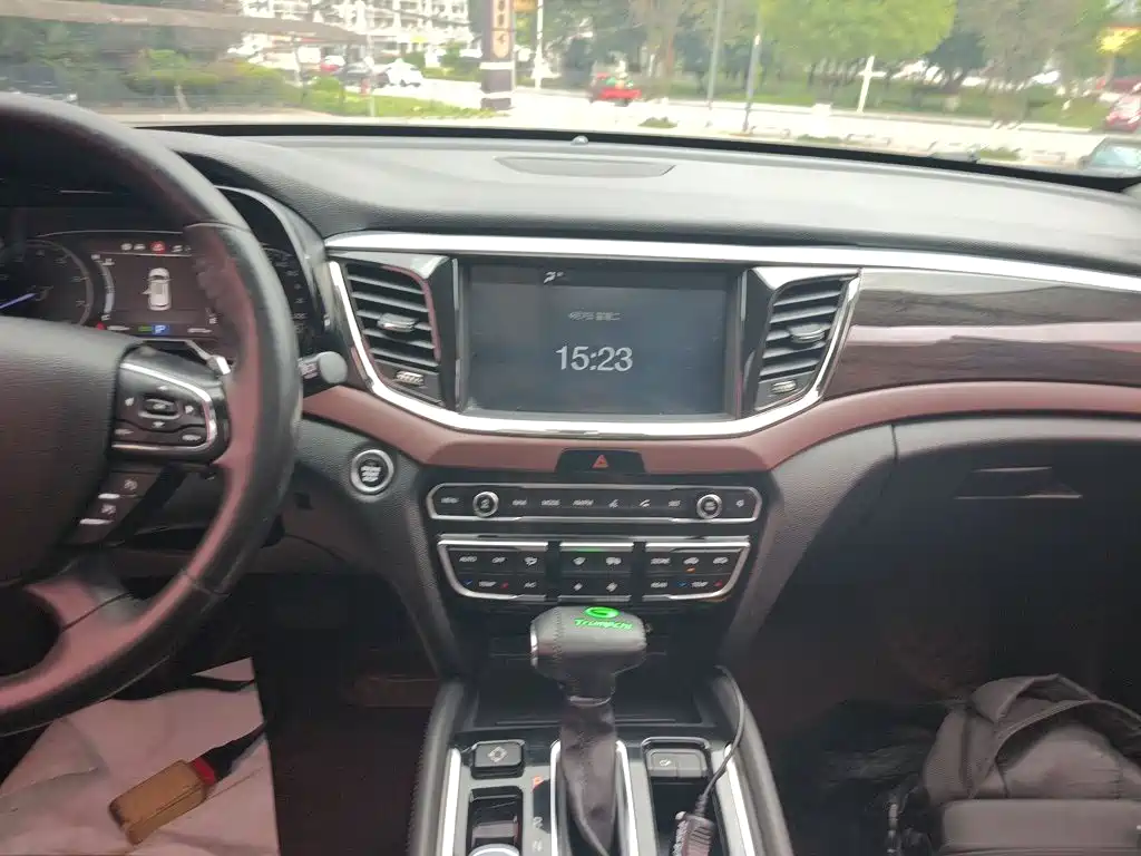 GAC Motor Trumpchi GS8 — фото 13