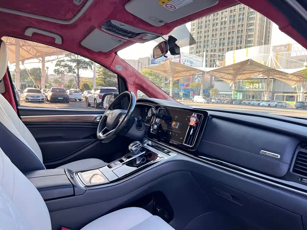 GAC Motor Trumpchi M8 — фото 19