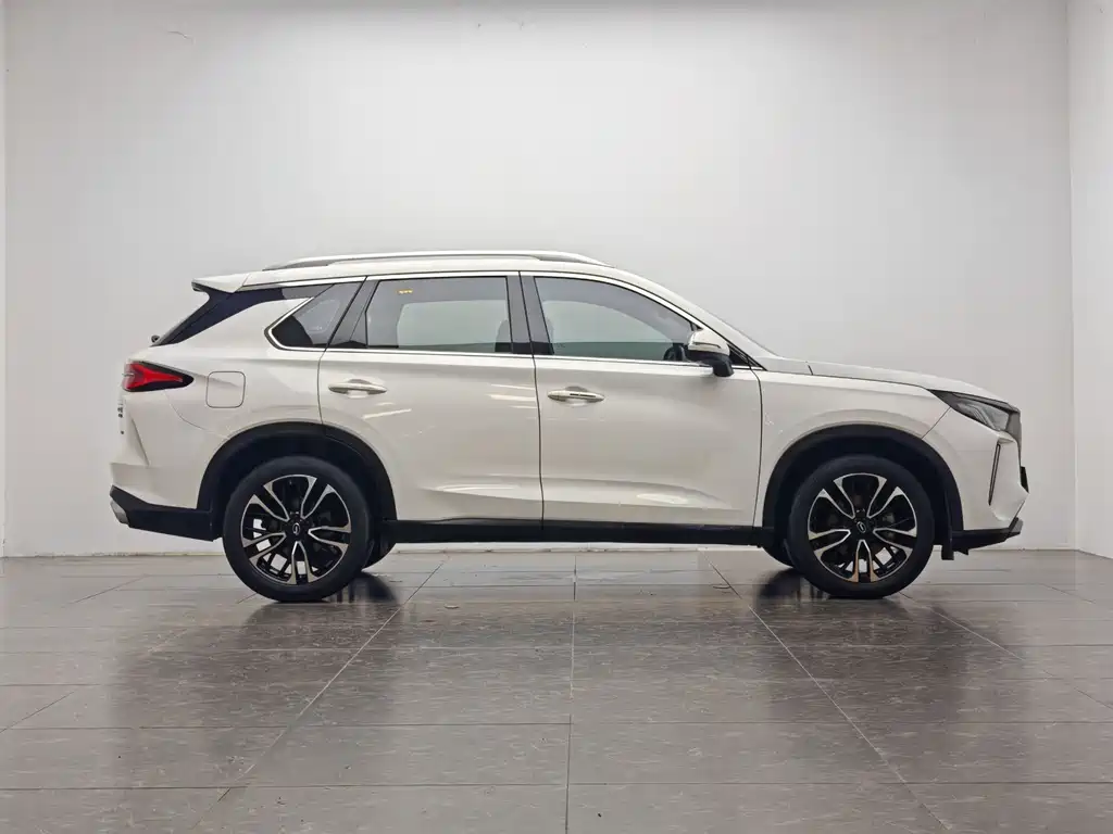 GAC Motor GS4 Plus — фото 10