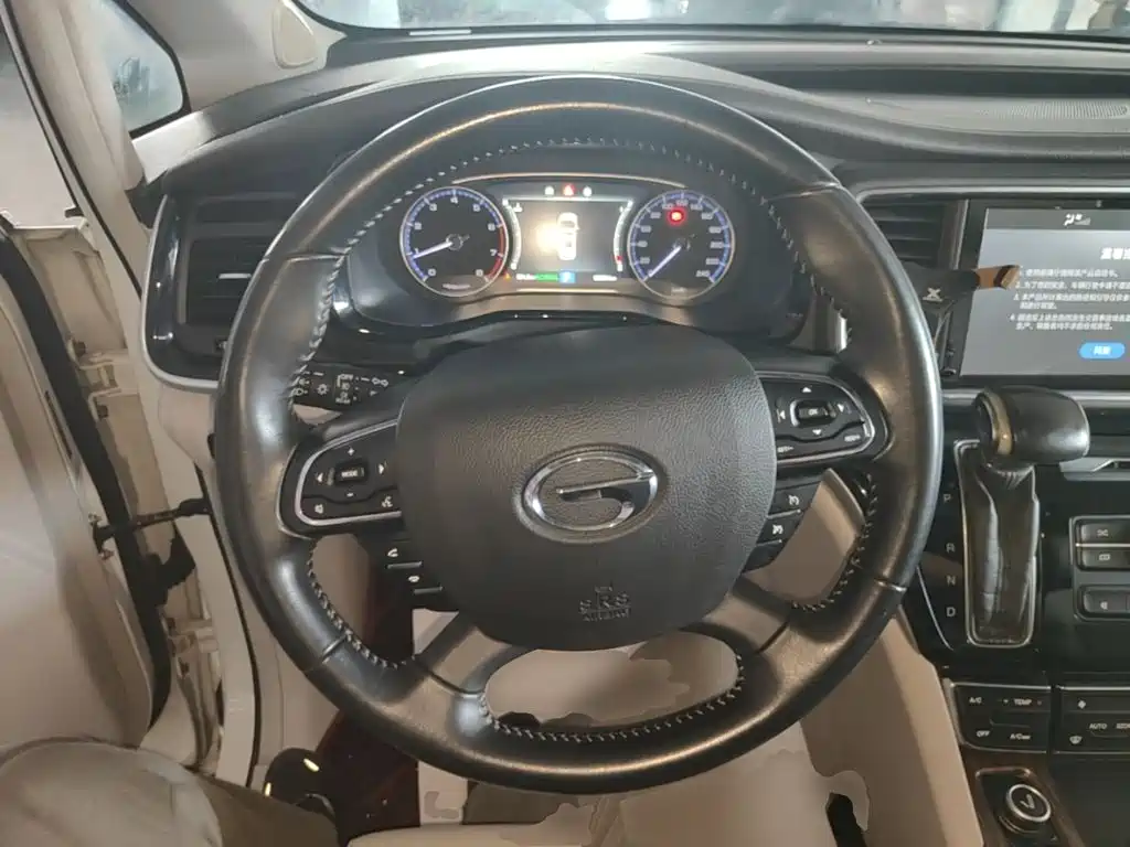 GAC Motor Trumpchi M8 — фото 11