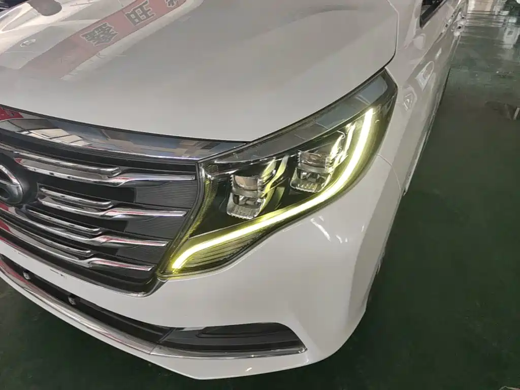 GAC Motor Trumpchi M8 — фото 24