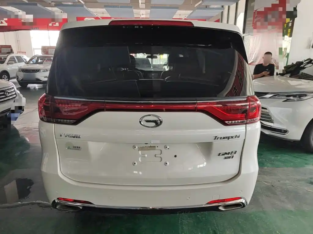 GAC Motor Trumpchi M8 — фото 6