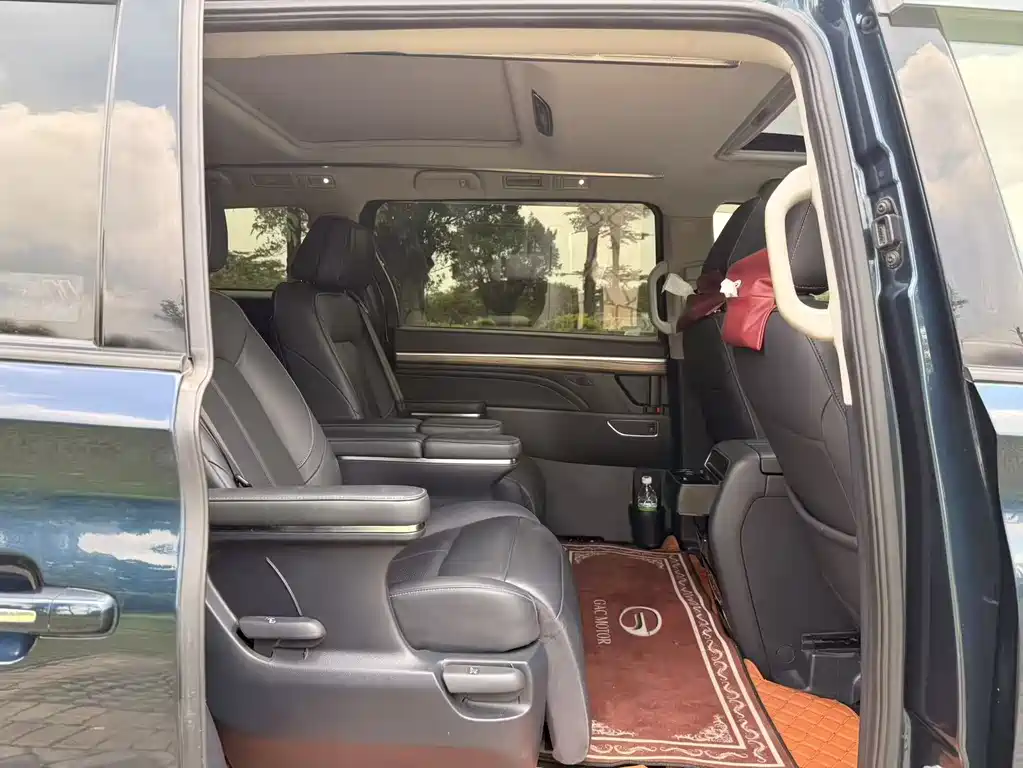GAC Motor Trumpchi M8 — фото 11