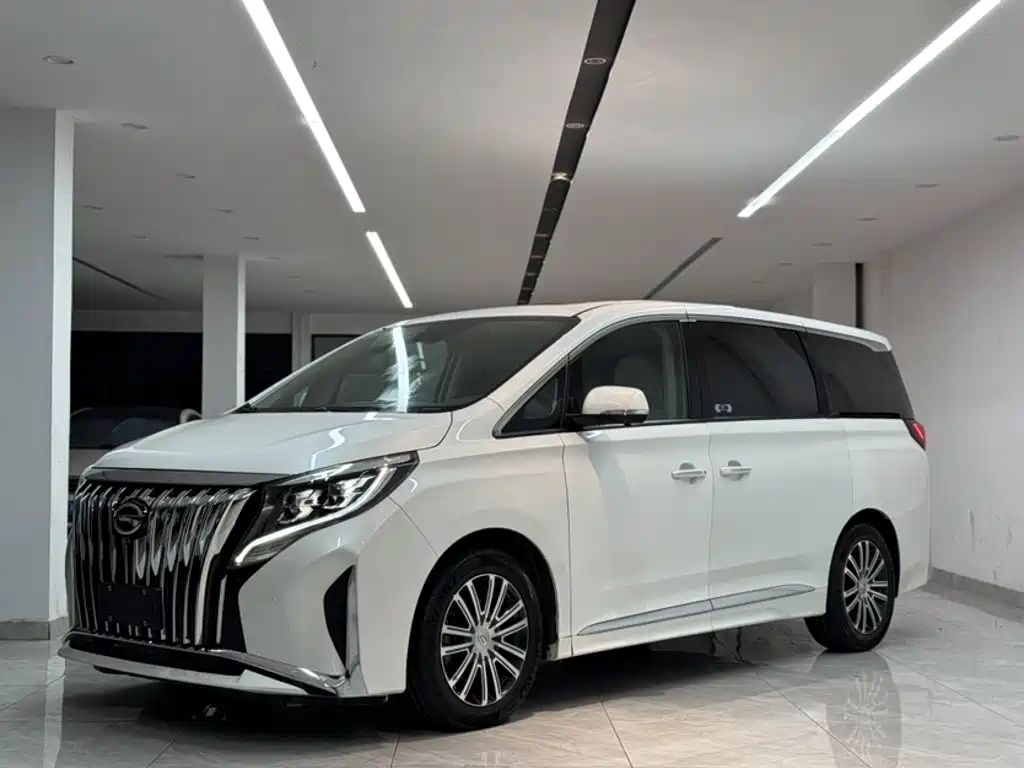 GAC Motor Trumpchi M8 — фото 2