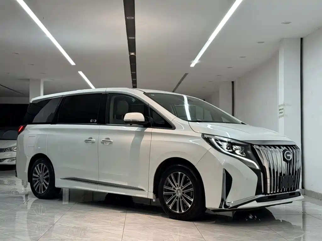 GAC Motor Trumpchi M8 — фото 5