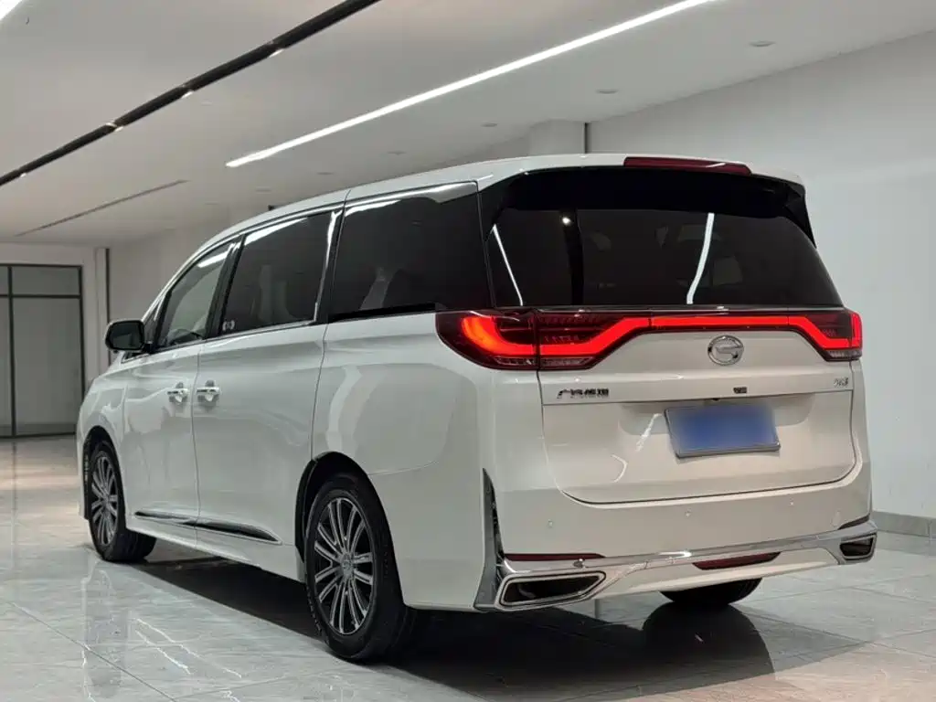 GAC Motor Trumpchi M8 — фото 8