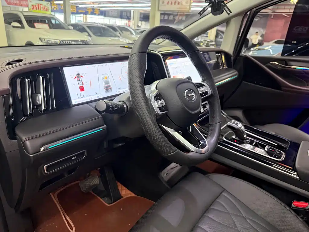 GAC Motor Trumpchi M8 — фото 18
