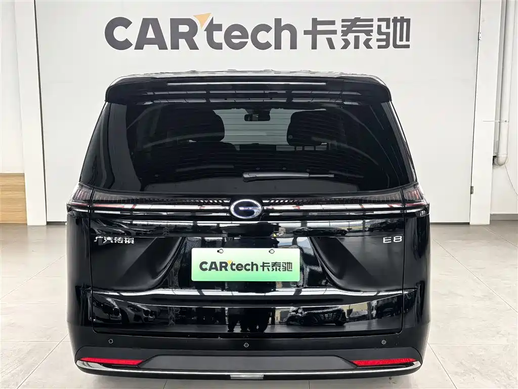 GAC Motor Trumpchi E8 PHEV — фото 4