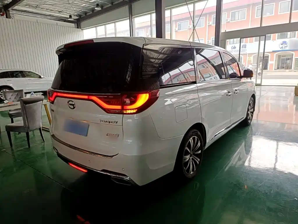 GAC Motor Trumpchi M8 — фото 7
