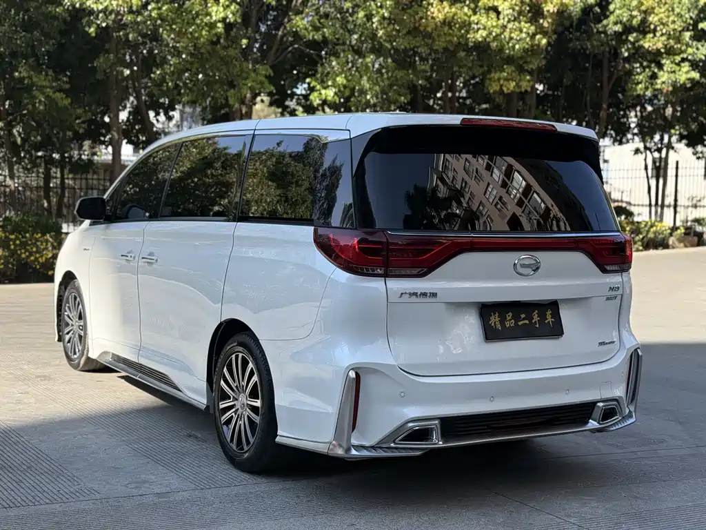 GAC Motor Trumpchi M8 — фото 22
