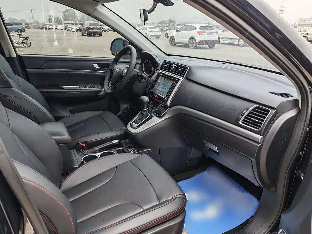 GAC Motor Trumpchi M6 — фото 11