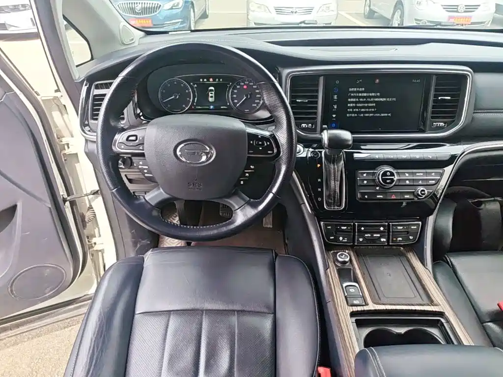 GAC Motor Trumpchi M8 — фото 13