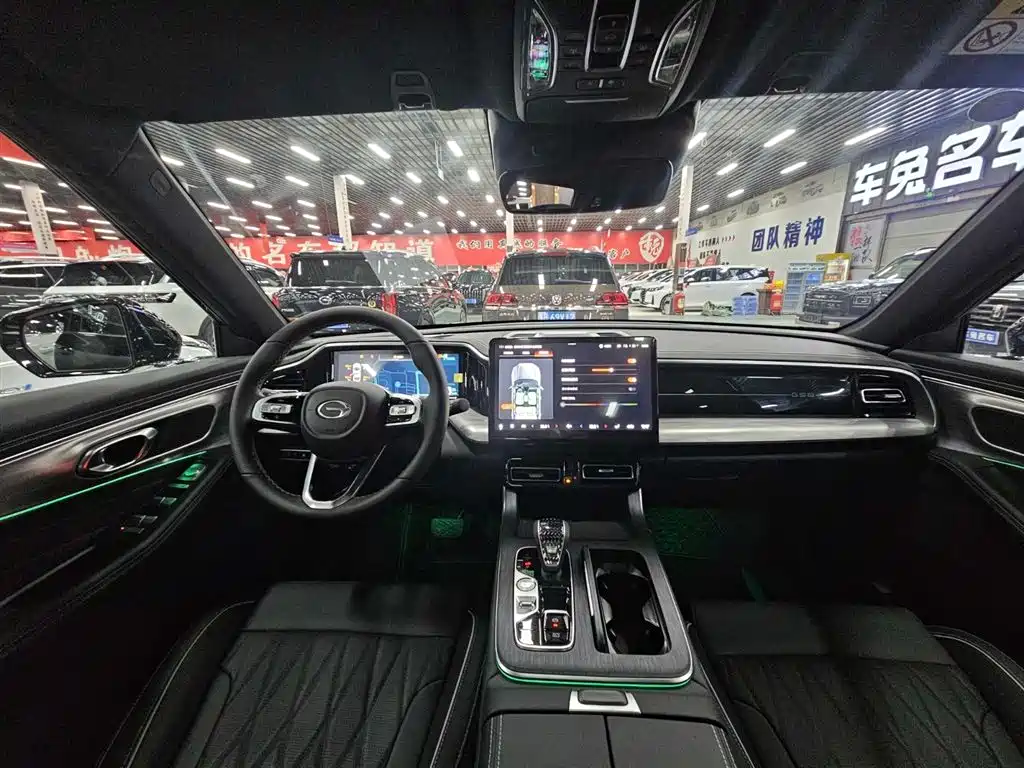 GAC Motor Trumpchi GS8 — фото 12