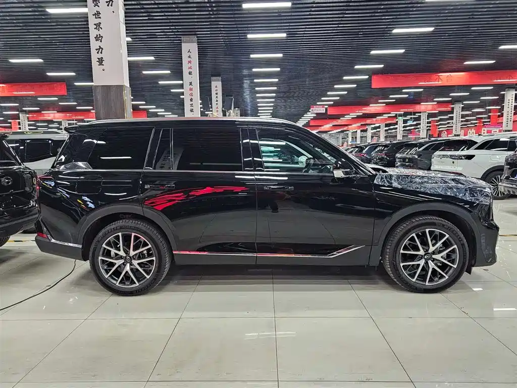 GAC Motor Trumpchi GS8 — фото 4