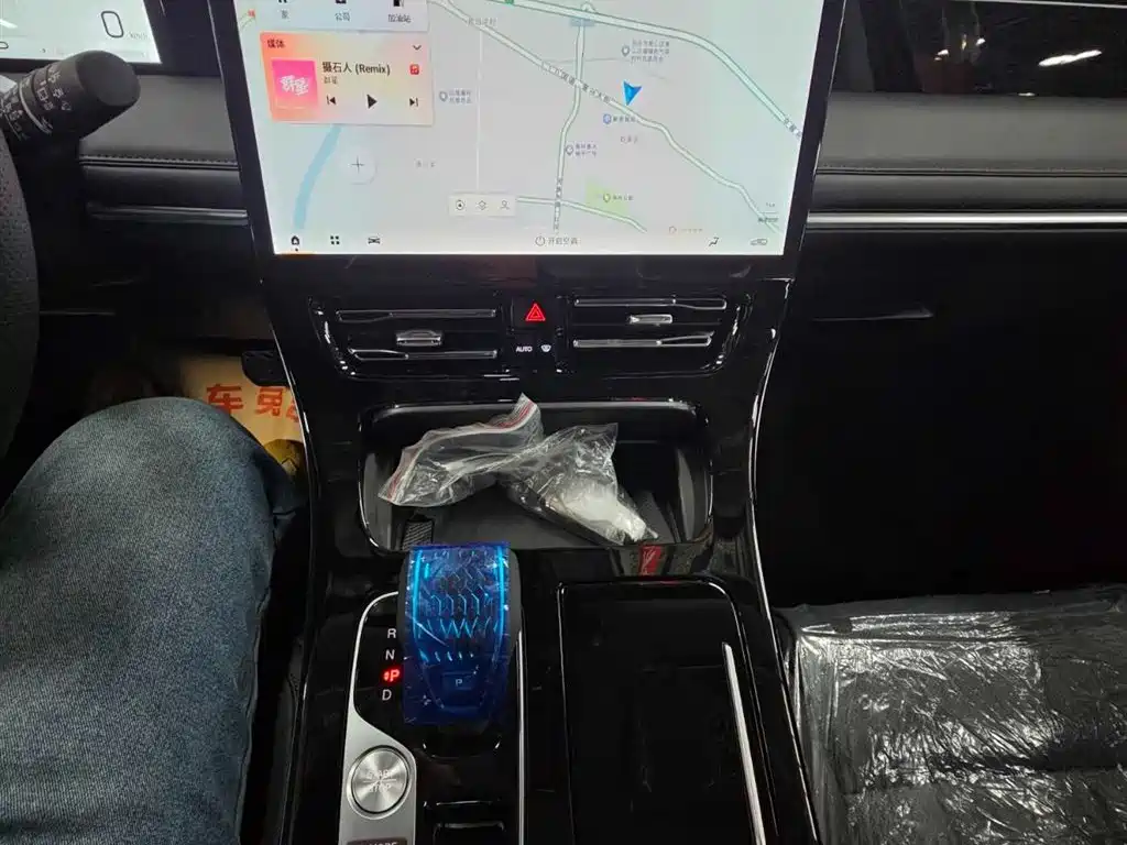 GAC Motor Trumpchi M8 — фото 13