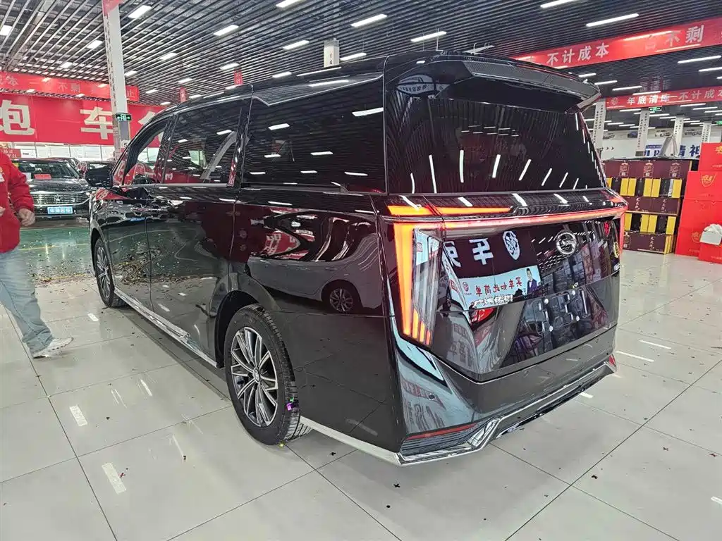 GAC Motor Trumpchi M8 — фото 3