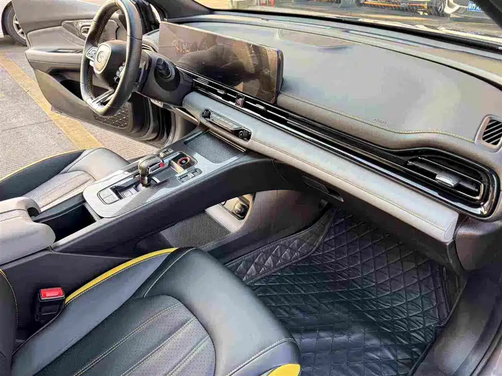 GAC Motor Shadow Leopard — фото 11