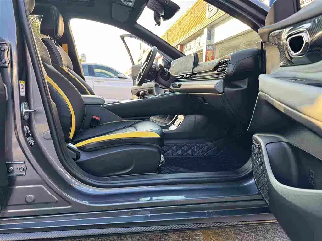 GAC Motor Shadow Leopard — фото 13