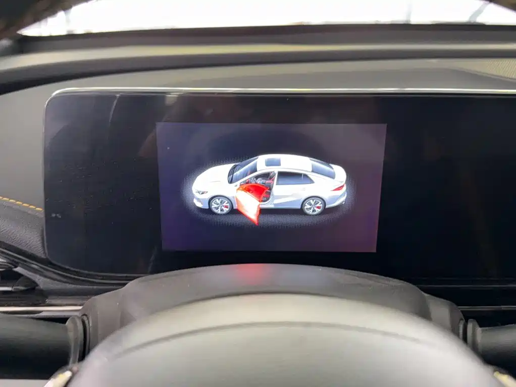 GAC Motor Shadow Leopard — фото 5