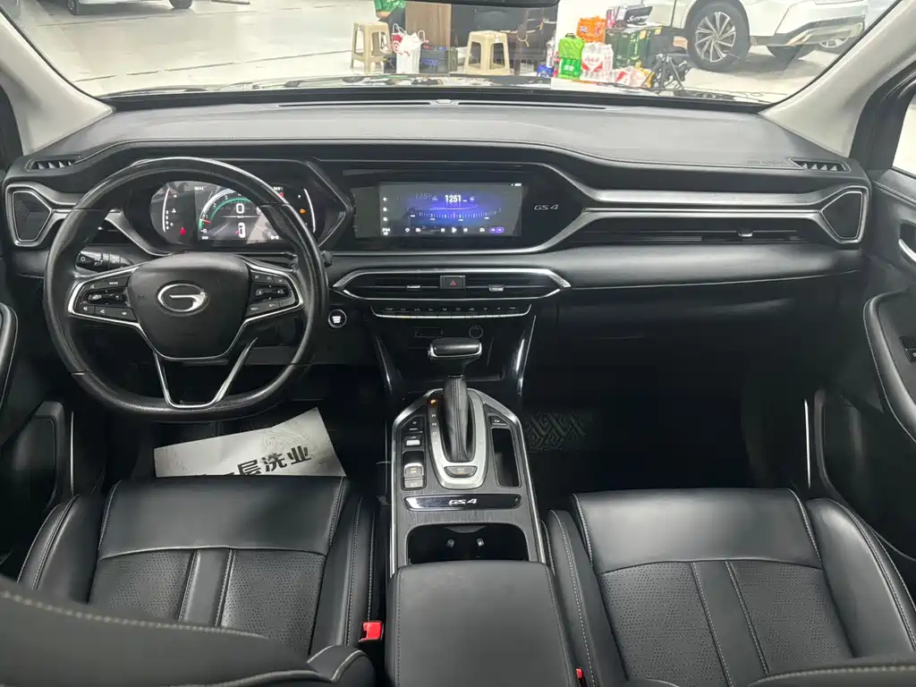 GAC Motor Trumpchi GS4 — фото 15