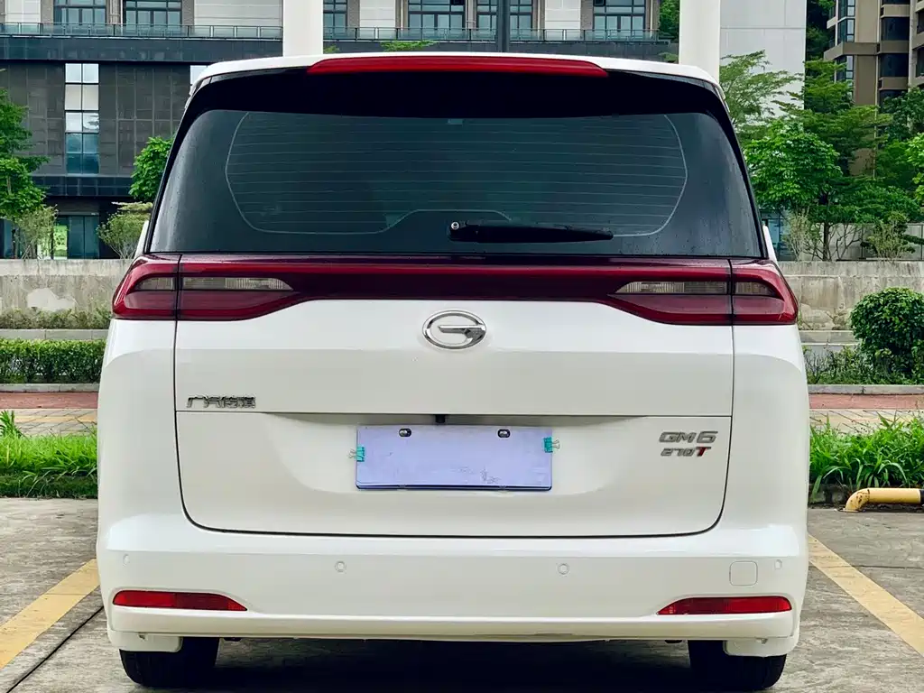 GAC Motor Trumpchi M6 — фото 9