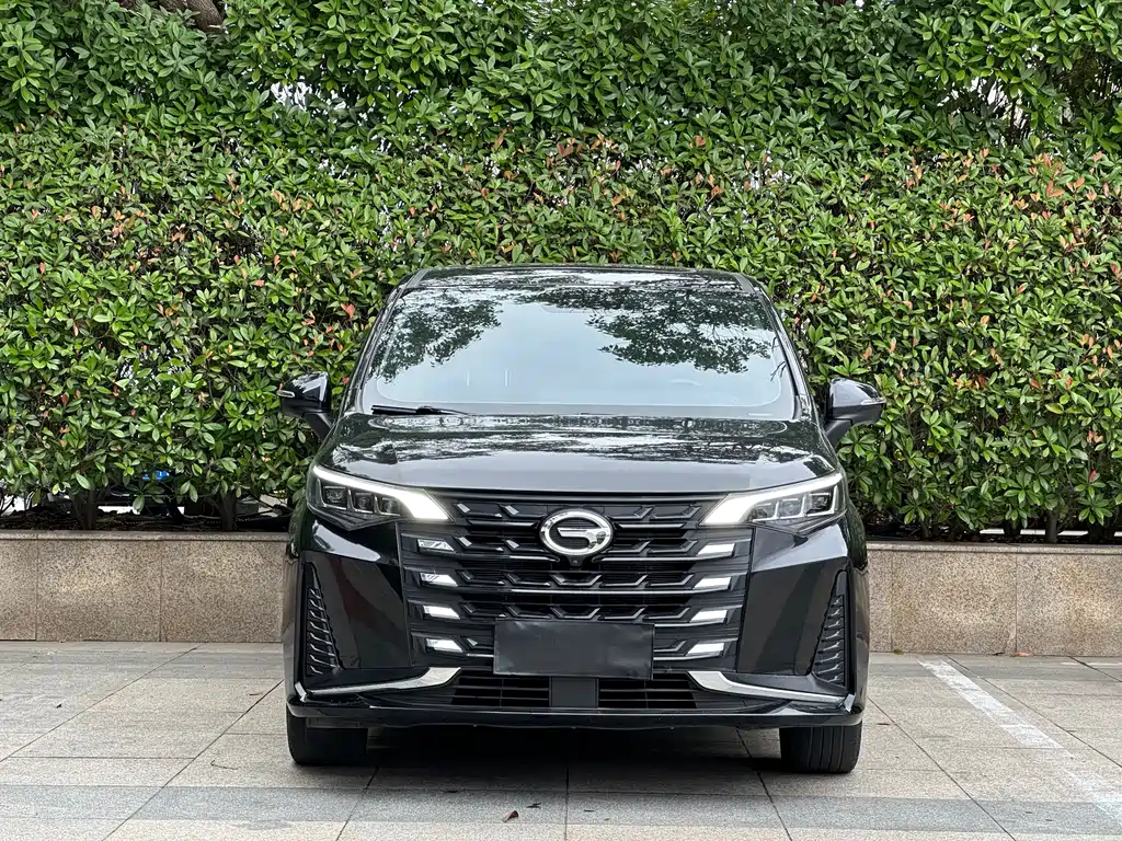 GAC Motor Trumpchi M6 — фото 2