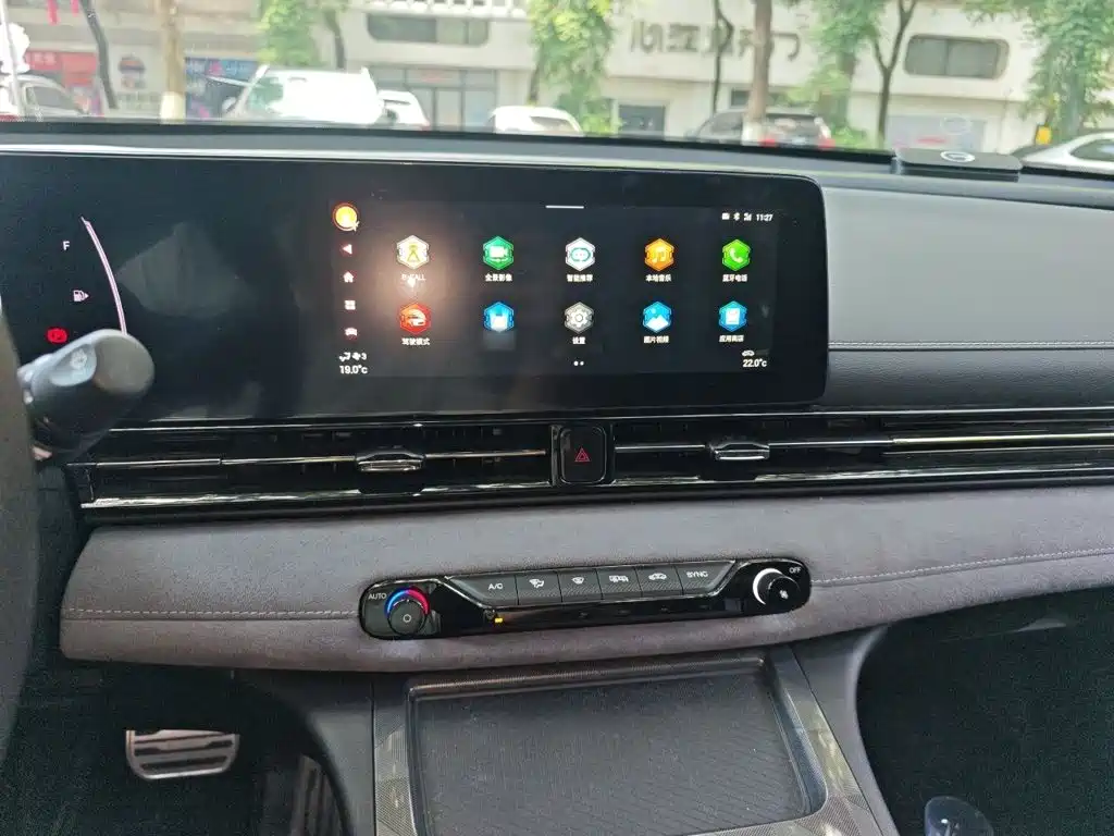 GAC Motor Shadow Leopard — фото 6