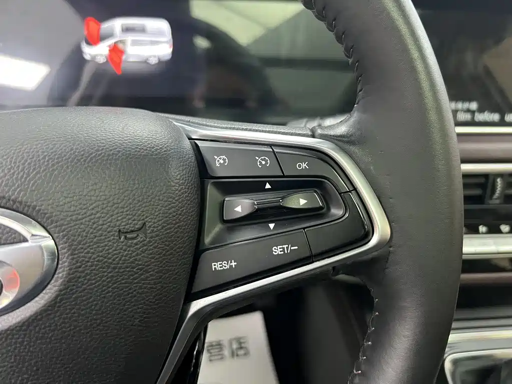 GAC Motor Trumpchi M6 — фото 14