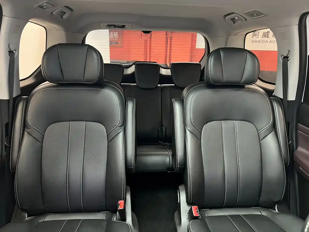GAC Motor Trumpchi M6 — фото 18