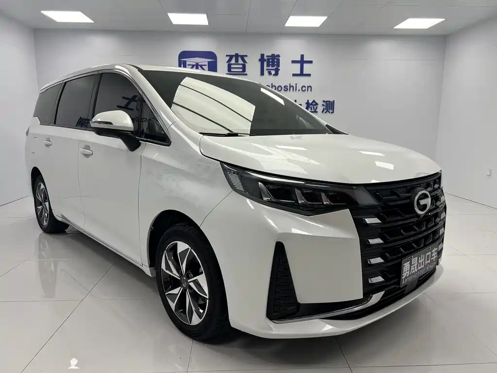GAC Motor Trumpchi M6 — фото 3