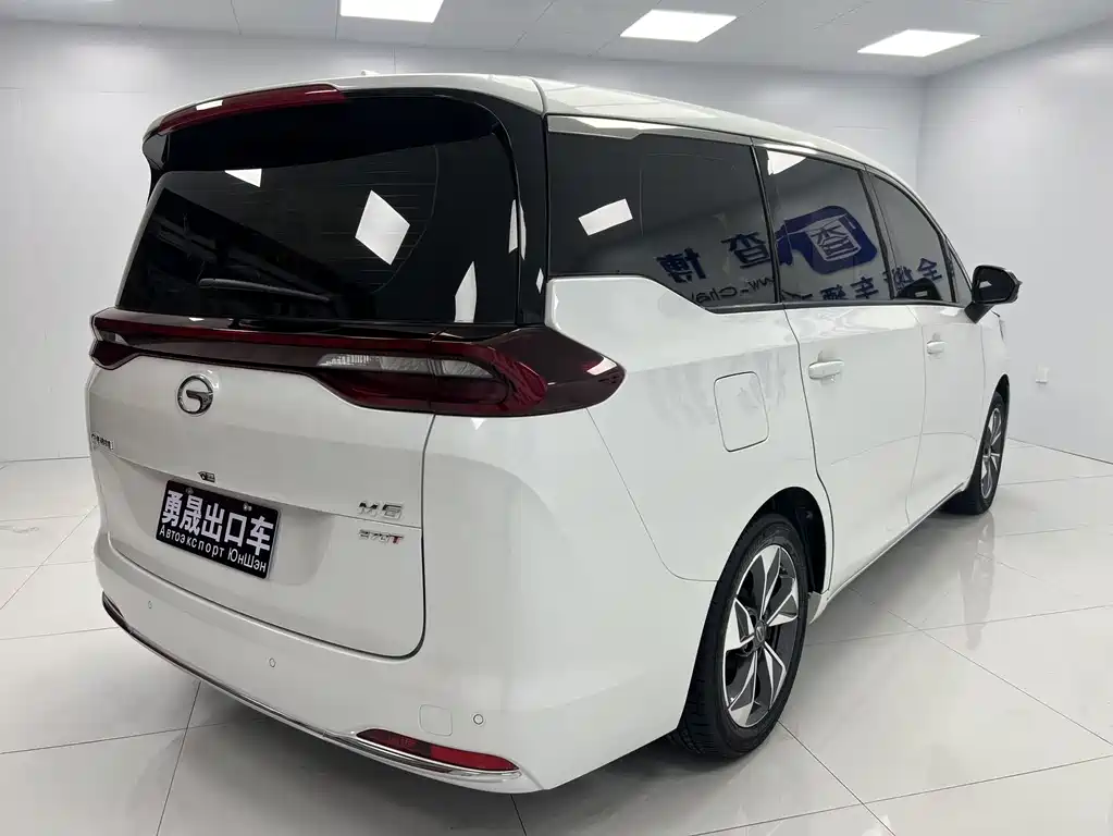 GAC Motor Trumpchi M6 — фото 6