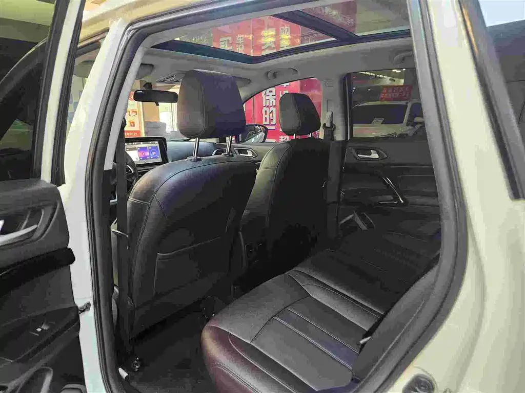 GAC Motor Trumpchi GS4 — фото 6