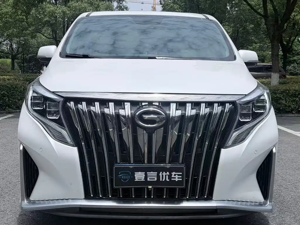 GAC Motor Trumpchi M8 — фото 2