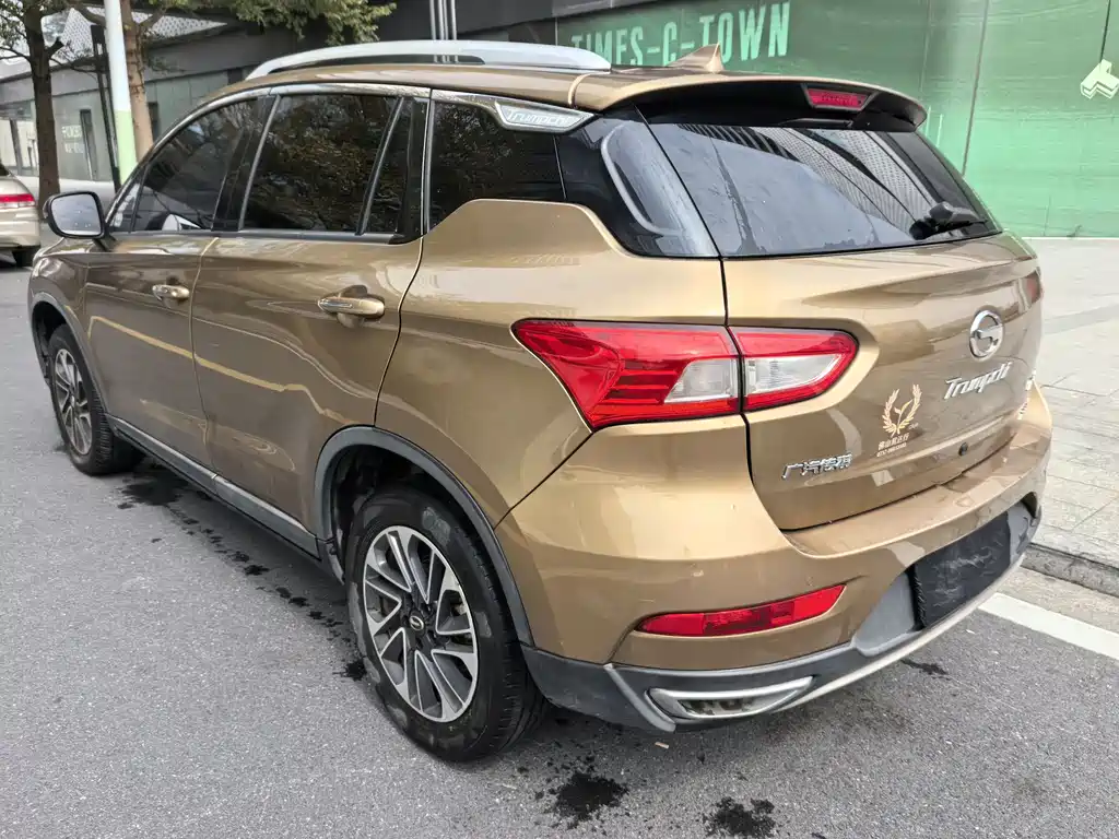 GAC Motor Trumpchi GS4 — фото 8