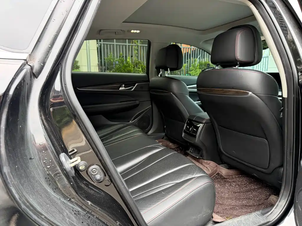 GAC Motor Trumpchi GA8 — фото 11
