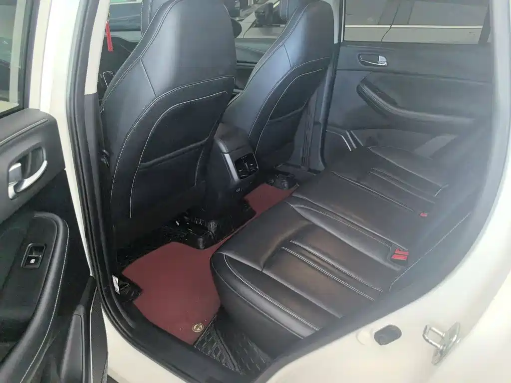 GAC Motor Trumpchi GS4 — фото 20