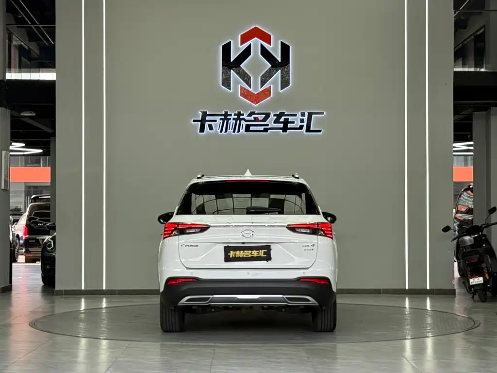 GAC Motor Trumpchi GS4 — фото 8