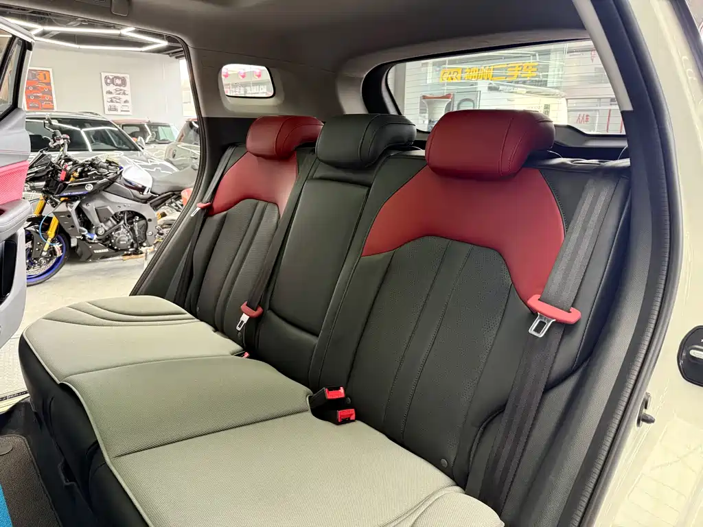 GAC Motor Trumpchi GS4 — фото 10