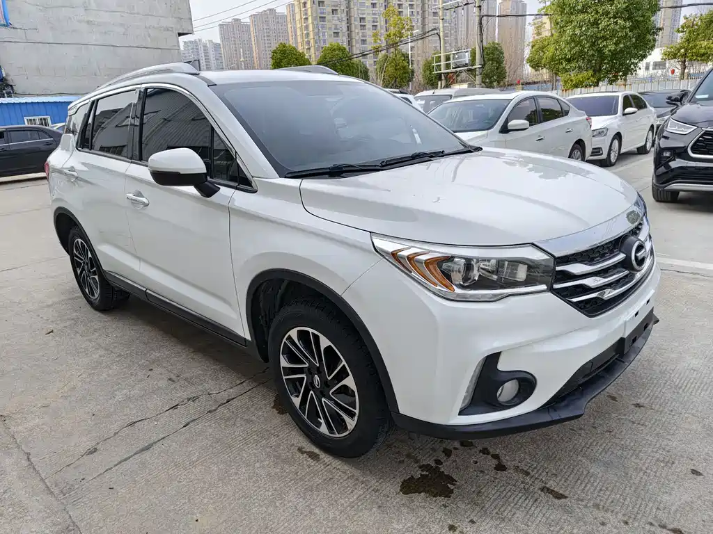 GAC Motor Trumpchi GS4 — фото 3
